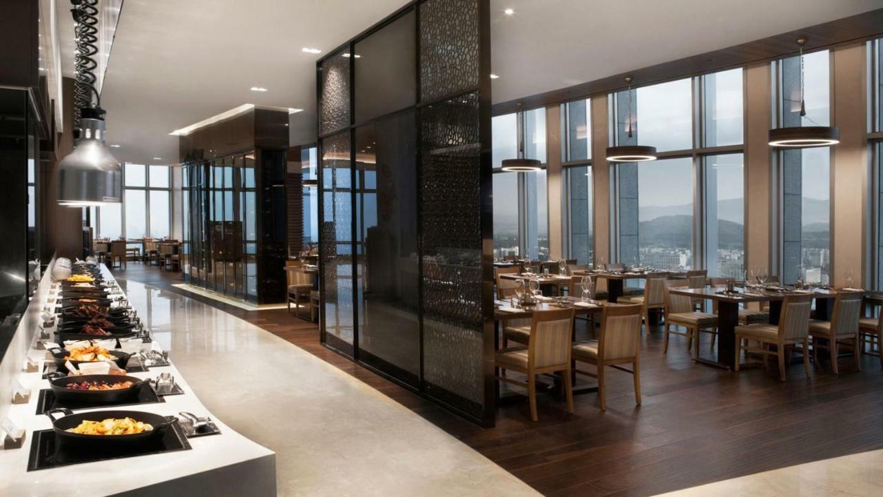 Lotte City Hotel Jeju Exterior foto