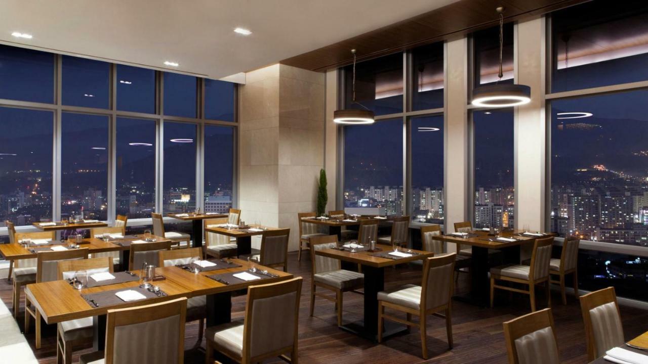 Lotte City Hotel Jeju Exterior foto